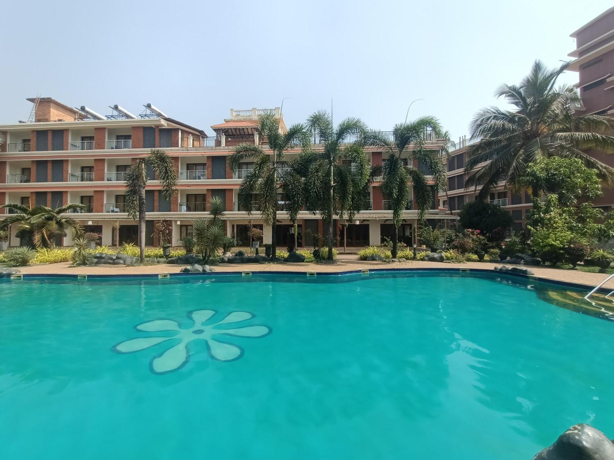 Resort Primo Bom Terra Verde Baga Exterior photo