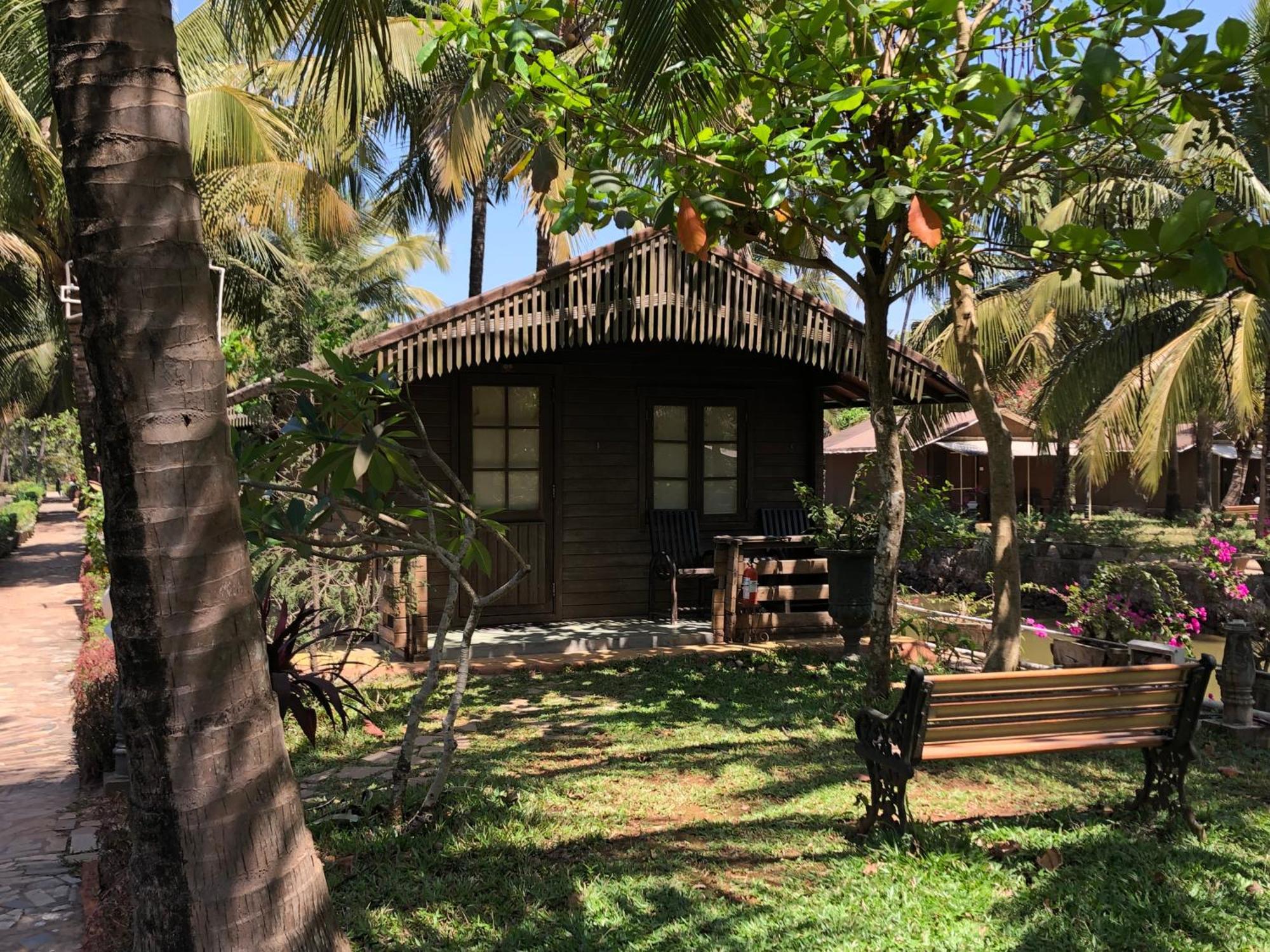 Resort Primo Bom Terra Verde Baga Exterior photo